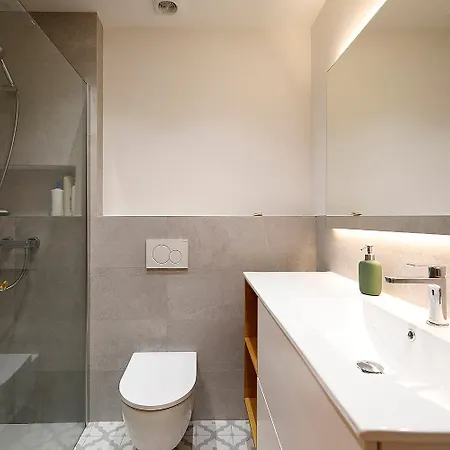 Piso A 5min De La Playa De La Zurriola Апартаменты